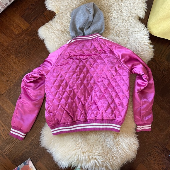 Vintage Yankees Bomber Jacket Pink Satin layered MLB New York Yankees Jacket - Picture 5 of 9